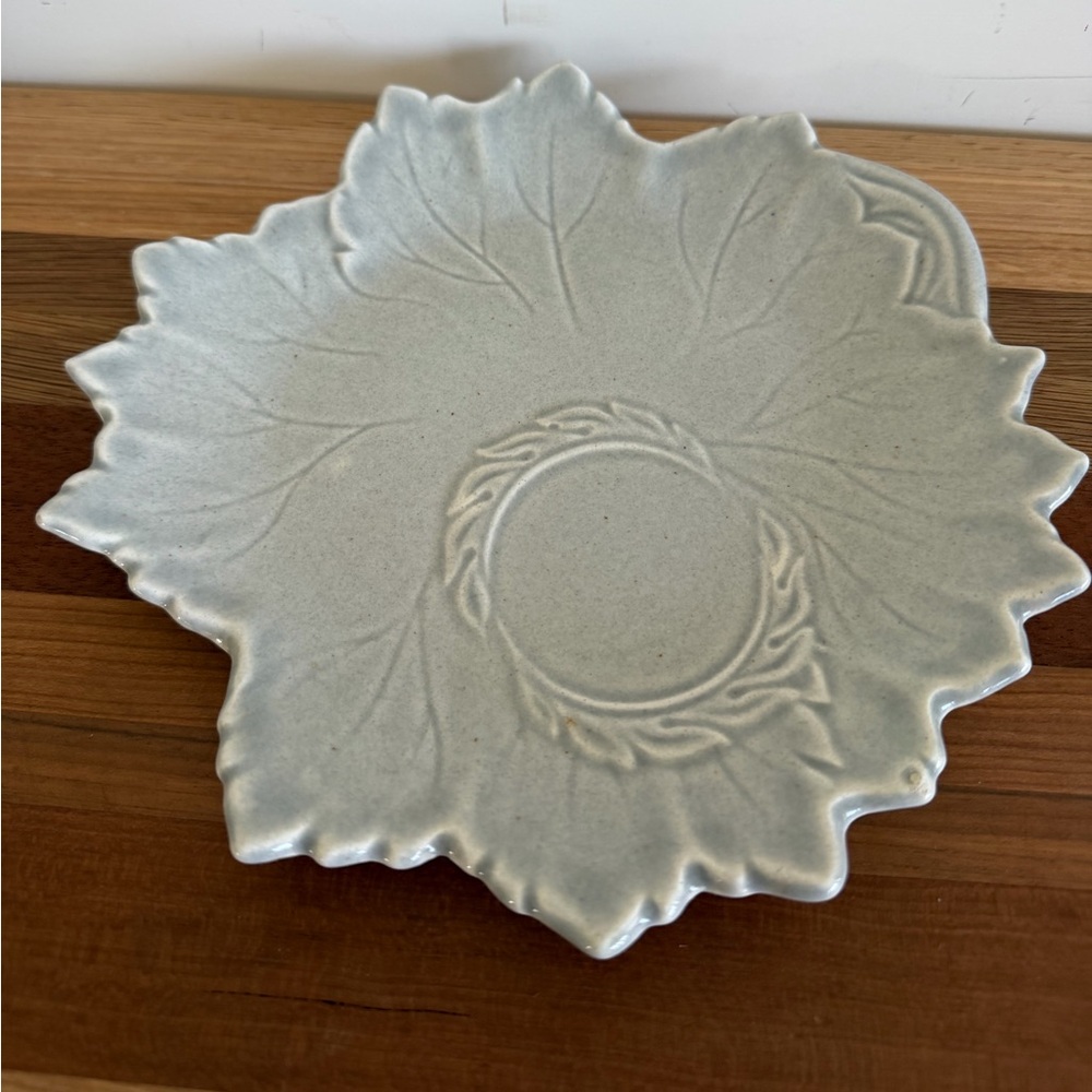 Steubenville Woodfield Leaf Pattern Snack Plate Dove Gray